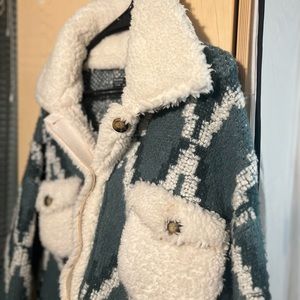 Bershka wool knitted winter jacket